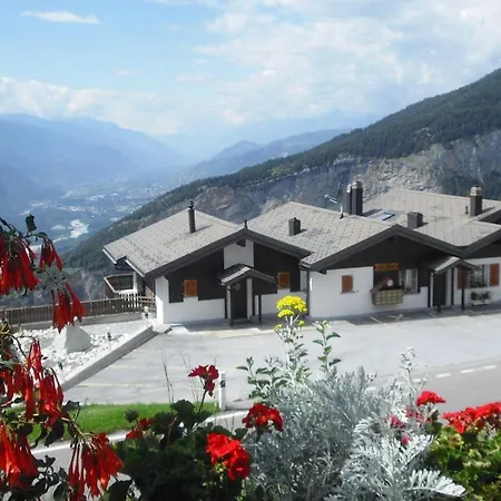 Haus Les Choucas Appartamento Albinen